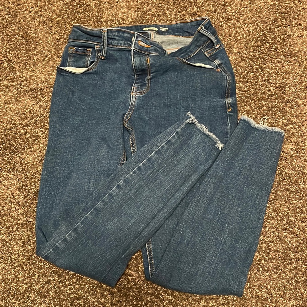 Old navy rockstar jeans